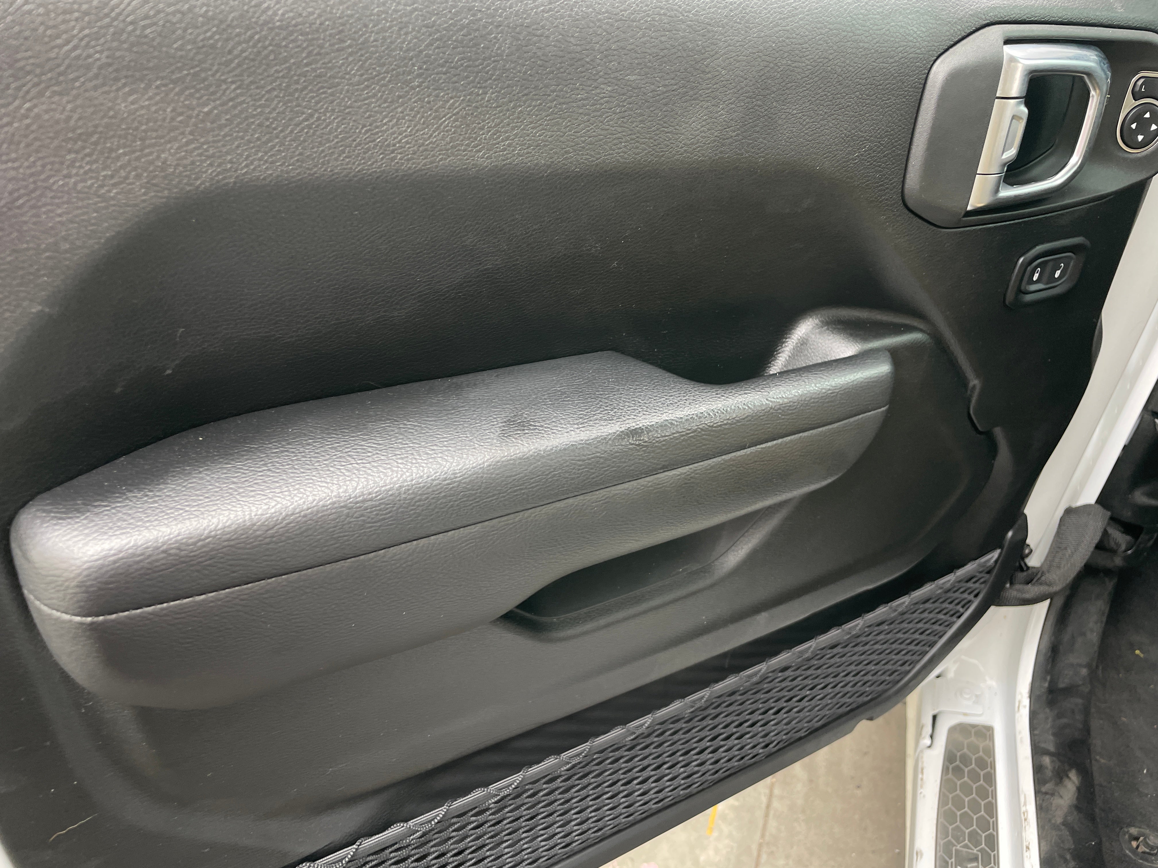 jeep wrangler 4-door 2023 1C4HJXDG5PW547708 image jeep wrangler 4-door 2023 1C4HJXDG5PW547708 image